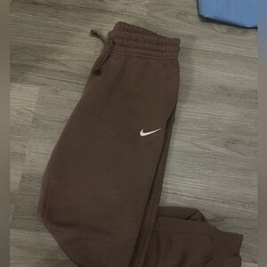NIKE Women’s Jogger